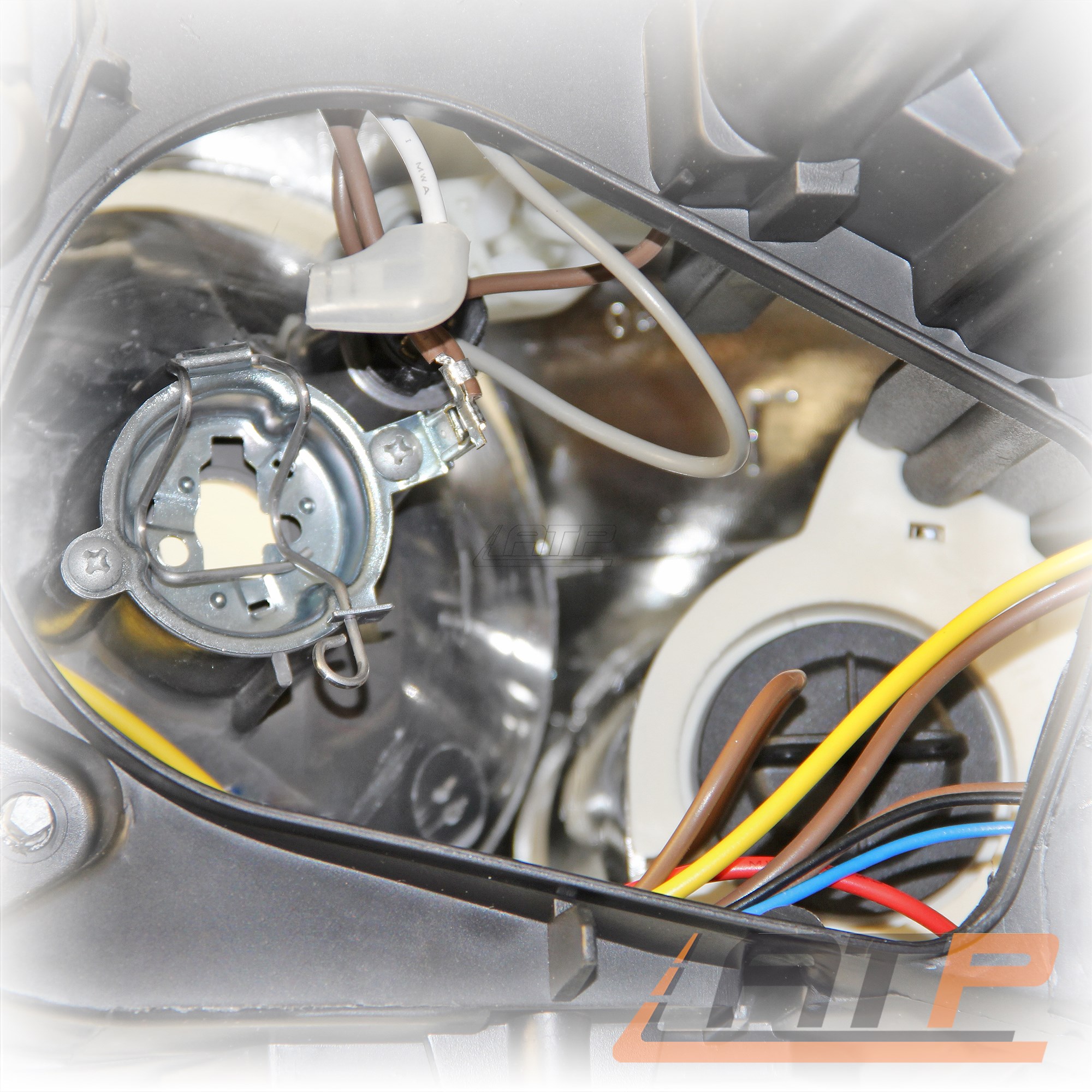 VW Caddy III Halogen Scheinwerfer Rechts - H7/H1 Ohne Leuchtmittel